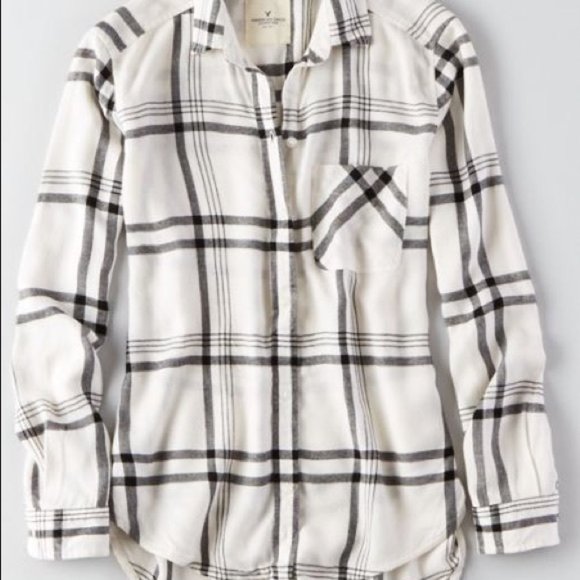American Eagle Outfitters Tops - American Eagle Plaid Button Down
